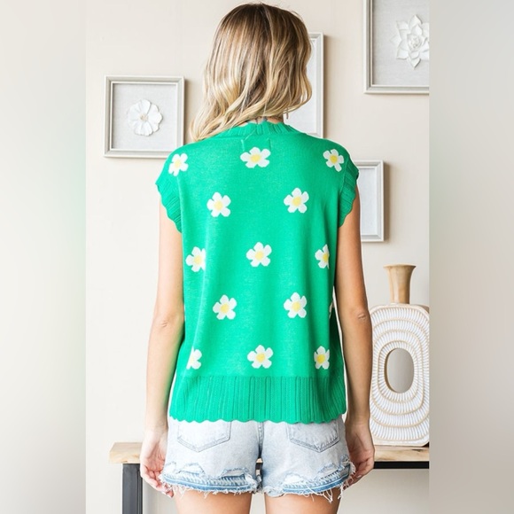 First Love Full Size Flower Pattern Round Neck Sweater Vest - Picture 2 of 5